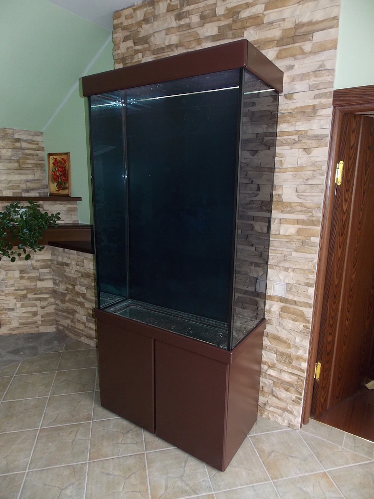 Аквариум башня